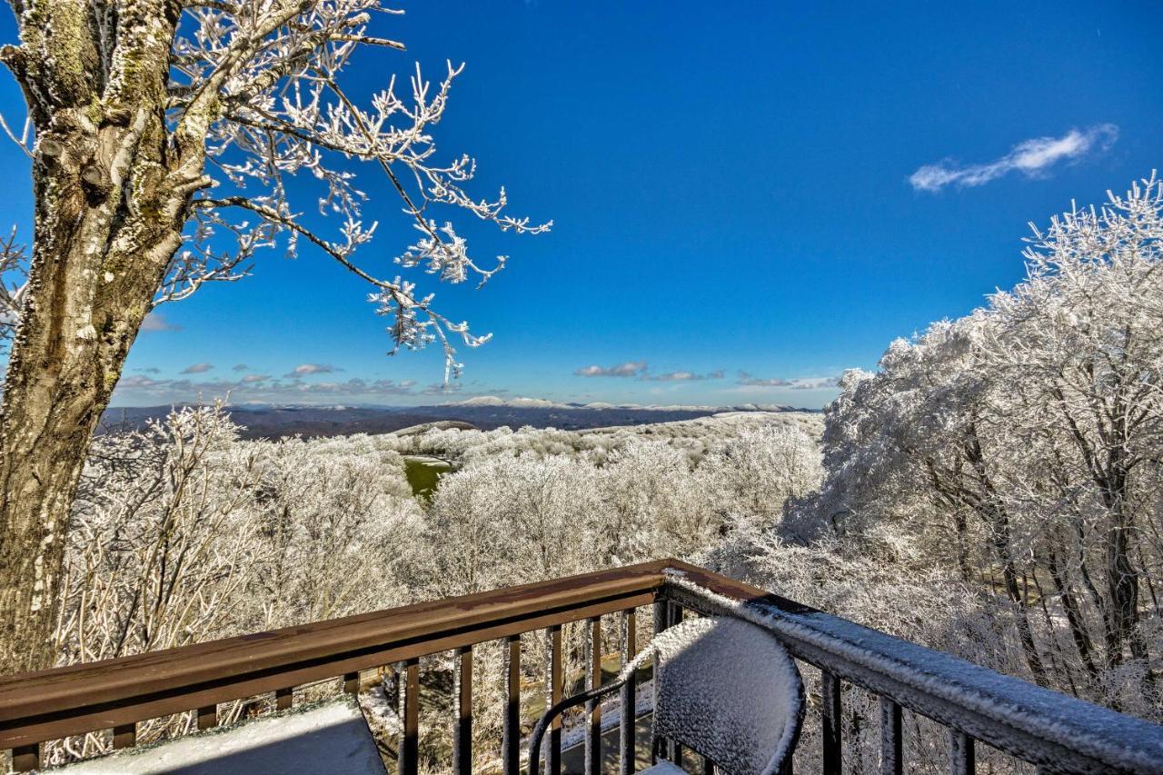 Beautiful With Private Balcony! *